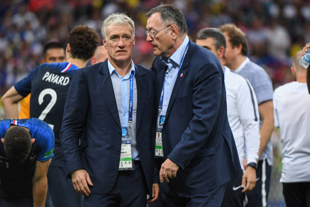 懈可击的战 懈可击的战